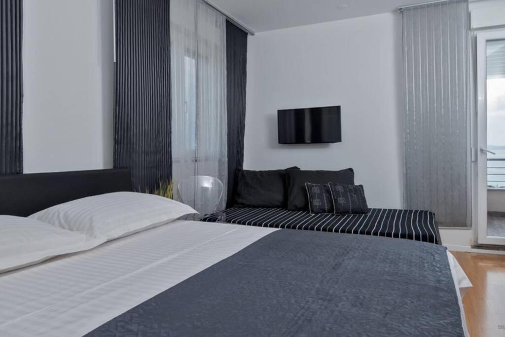 Ensidia Luxury Suite سبليت المظهر الخارجي الصورة